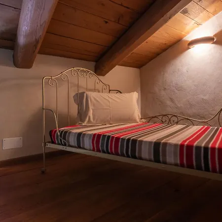 Holiday home Ca' De Baudo L'ameican - Tve150 By Interhome *